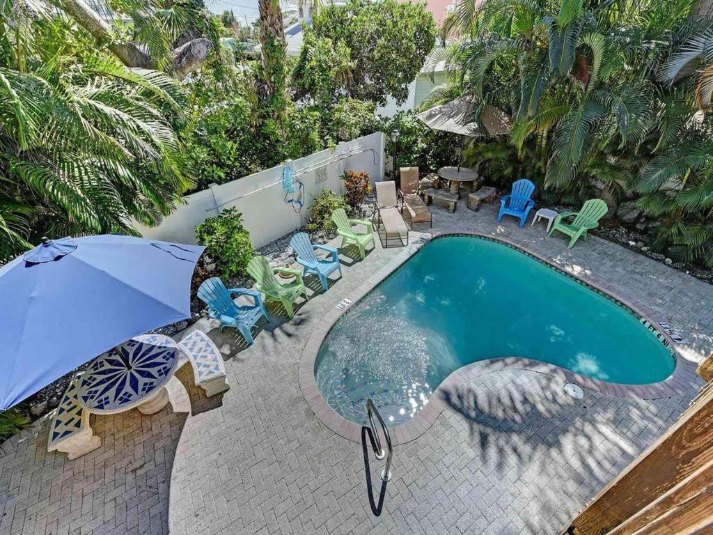 Beach Getaway Pool Condo Between The Island Marina And Beach เบรเดนทันบีช ภายนอก รูปภาพ